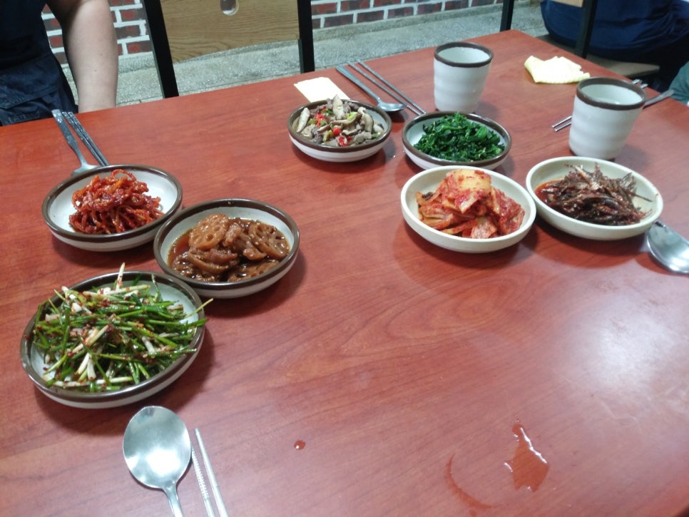 맛있는반찬식당 이미지