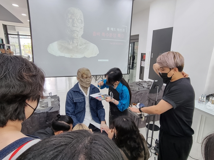 더큐브아카데미 이미지