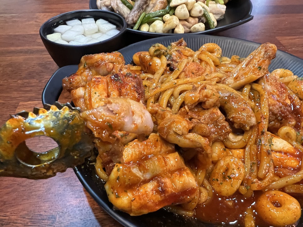 기영이숯불두마리치킨 양산물금점 이미지
