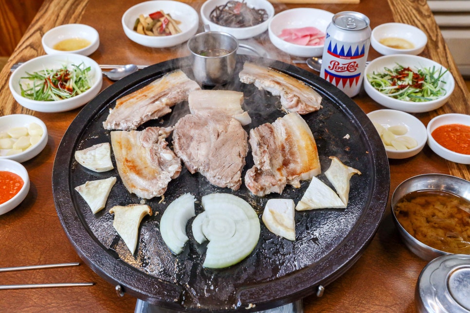 칠성골흑돼지 이미지