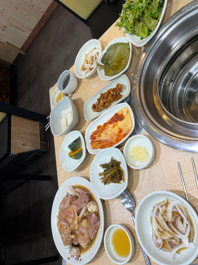 먹뱅이닭숯불구이 이미지