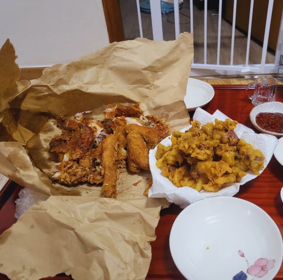 돌통돌아온옛날통닭 이미지
