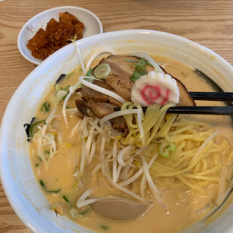 쵸우라멘 이미지