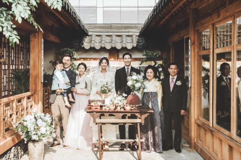 스튜디오식스플로어 이미지
