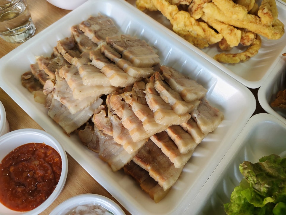 동서울왕족발 이미지