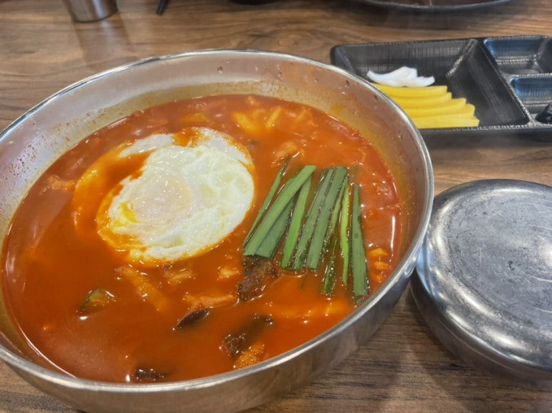 열짬뽕 이미지