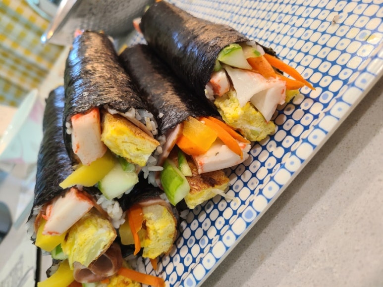 건방진김밥 이미지