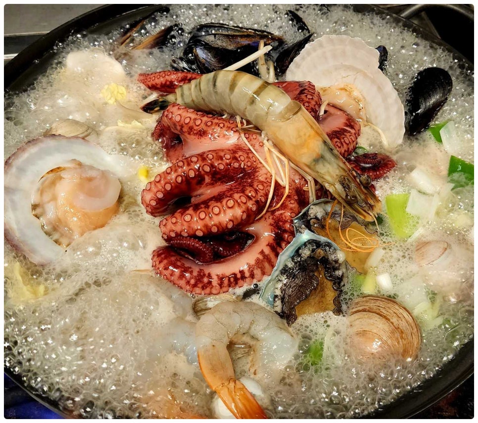 바다상회해물칼국수 이미지