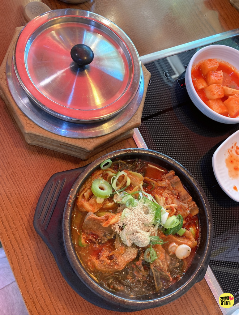 약선당감자탕 이미지