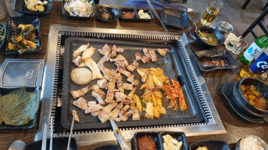 큰손김치삼겹살 이미지