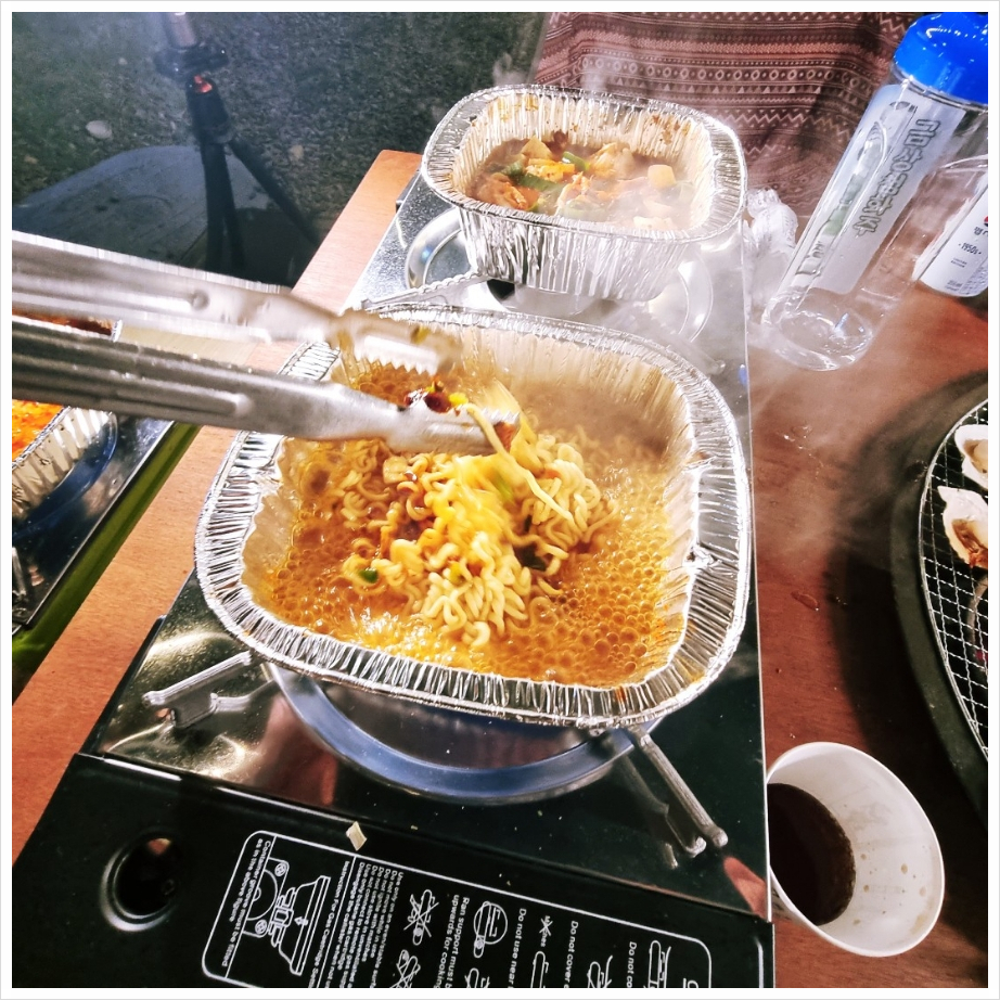 고기앤고기 이미지