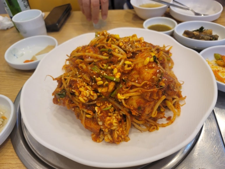 명품아구아구 이미지
