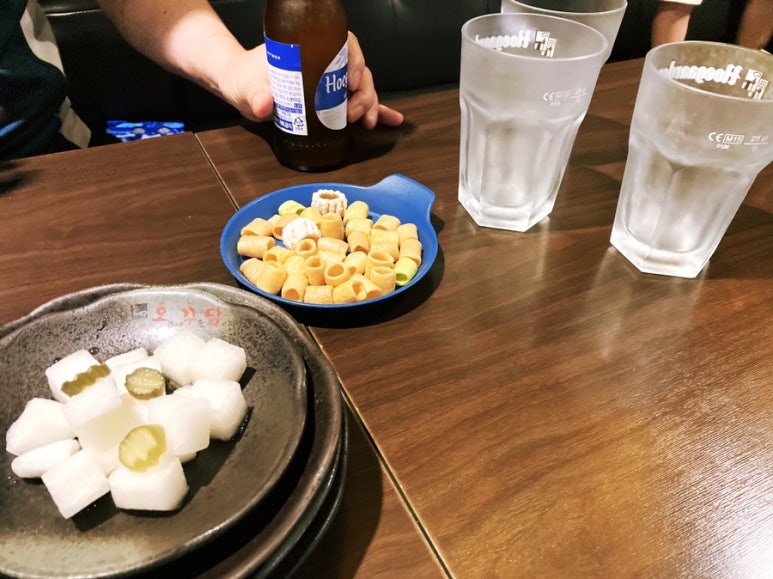 오븐에꾸운닭대방점 이미지