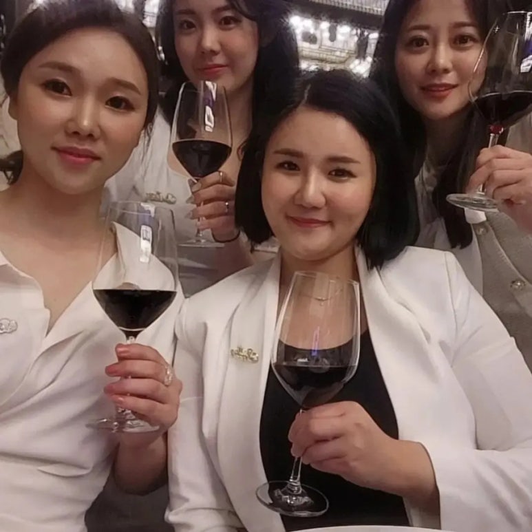에스테티아 전주완산1호점 이미지