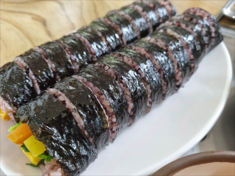 까치칼국수 이미지