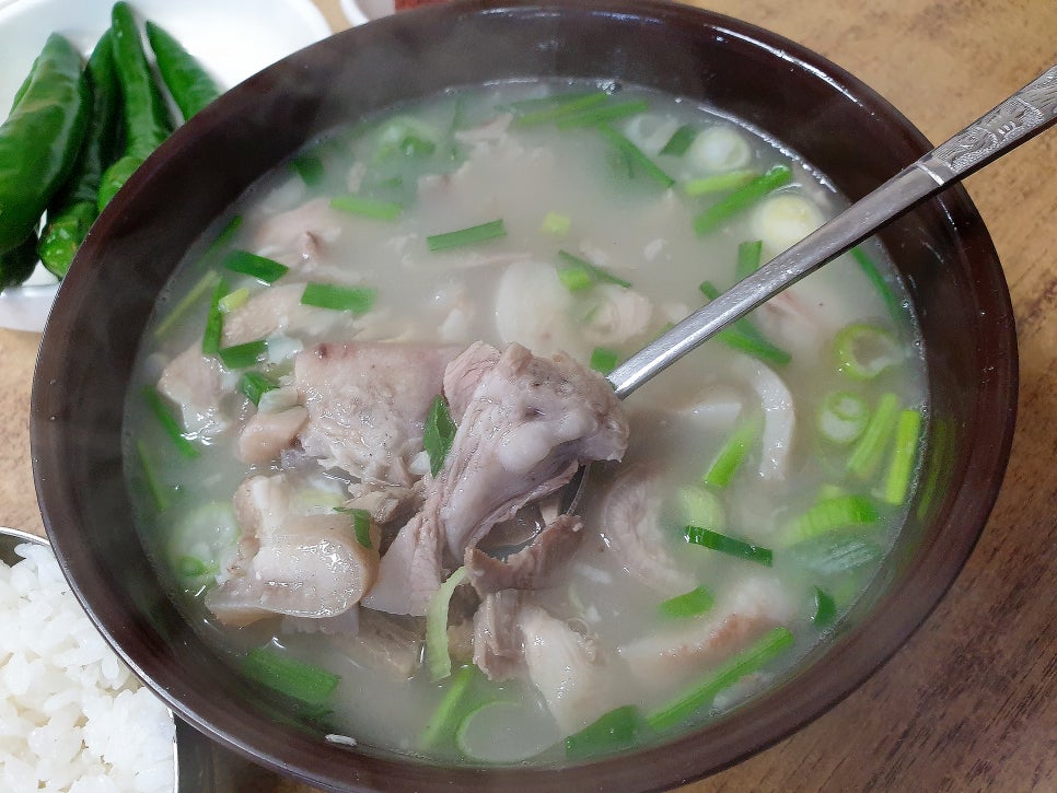진배기원조할매국밥 이미지