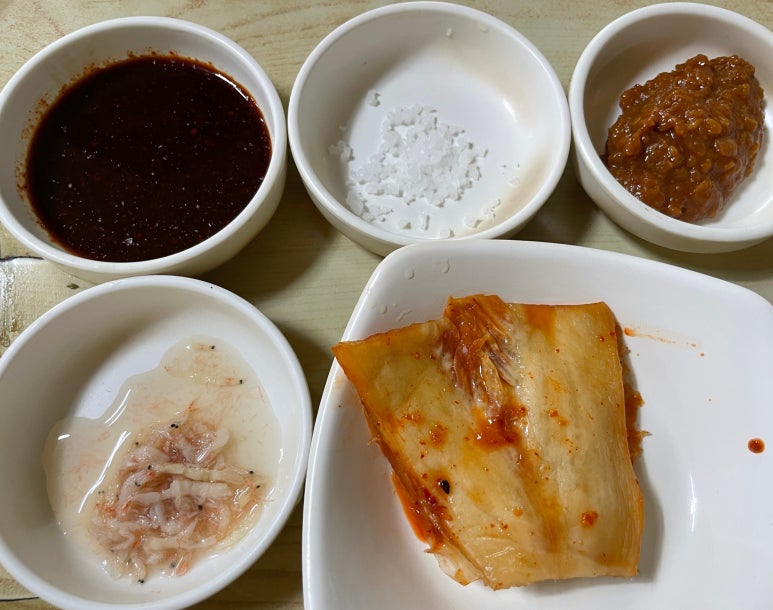 누렁이식당 이미지