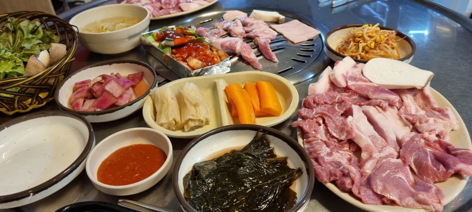 퇴근길뒷고기 이미지