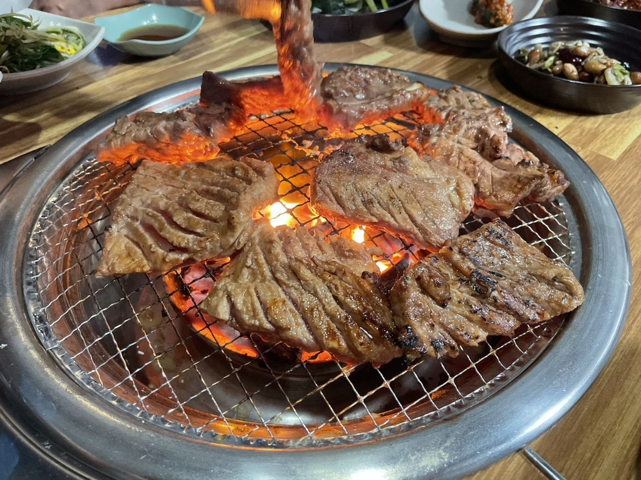 돈쌈숯불갈비 이미지