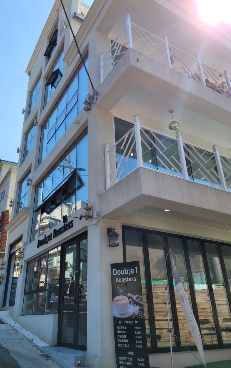 더블원커피로스터스 이미지