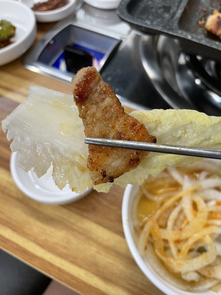 고기곳간 이미지