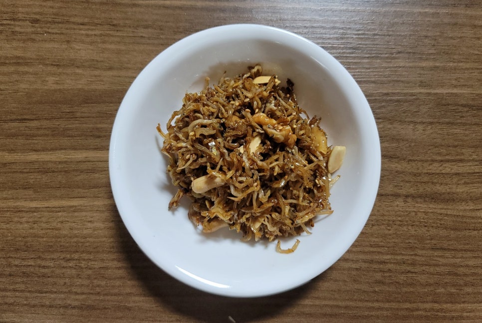삼둥이반찬 이미지