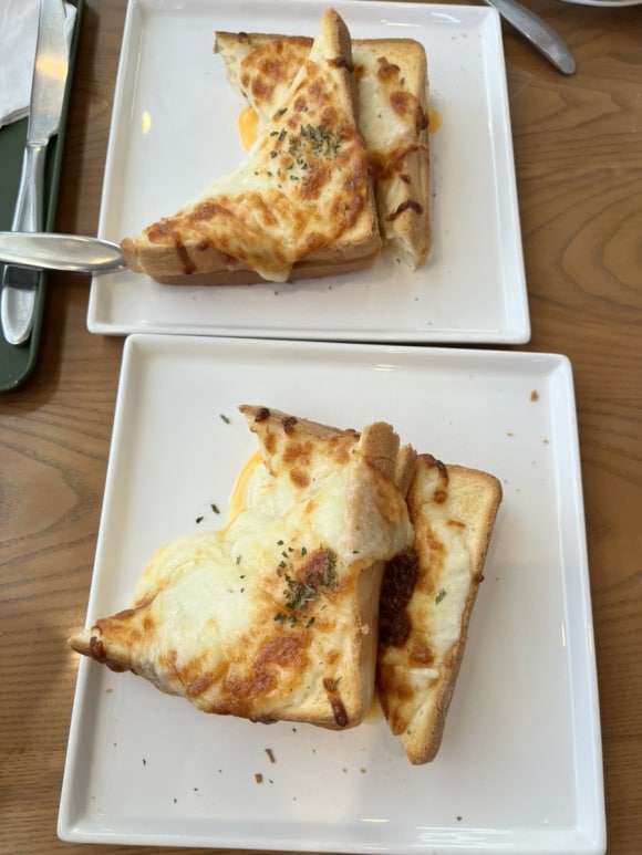 카페바라봄 이미지