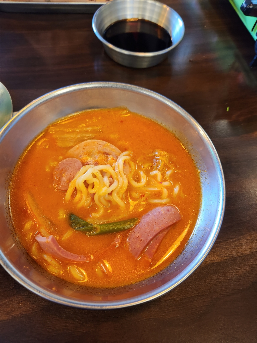 부대찌개동촌 이미지