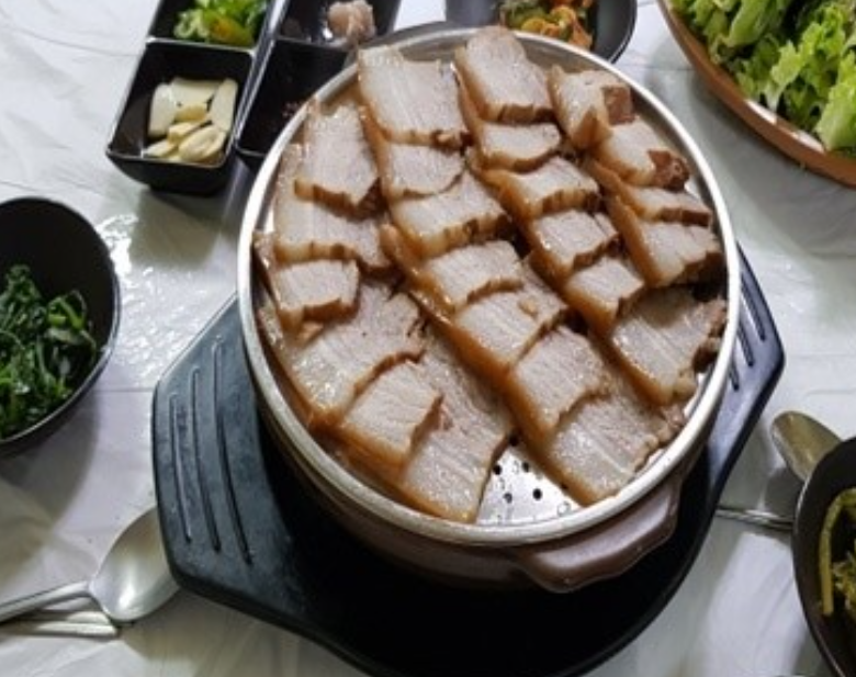솔밭막국수 이미지