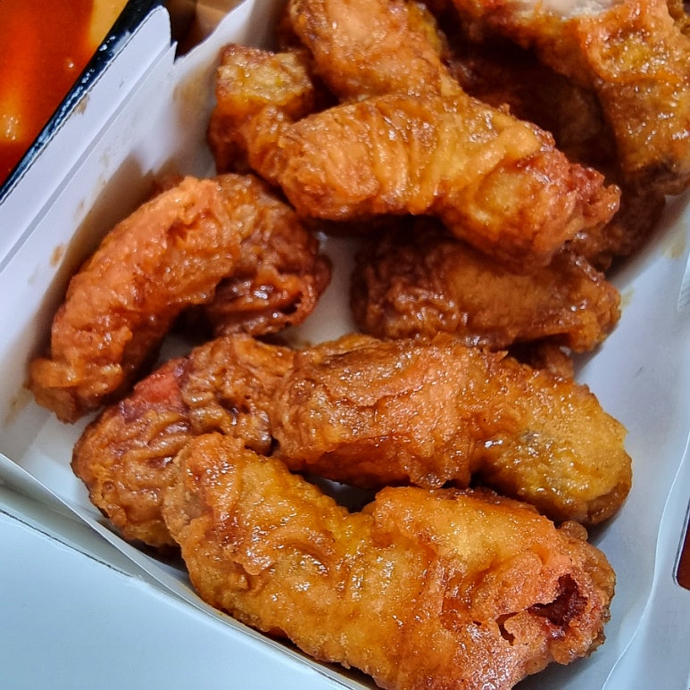 교촌치킨철산 이미지