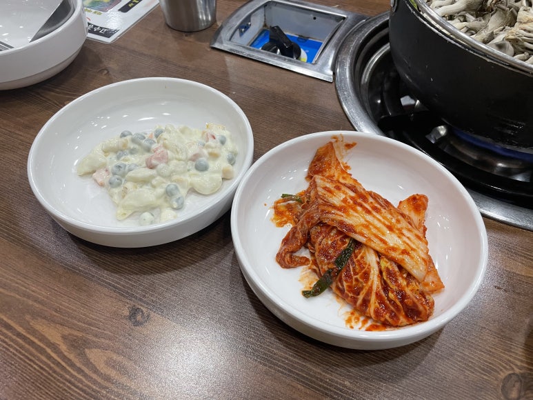 고수경샤브칼국수 이미지