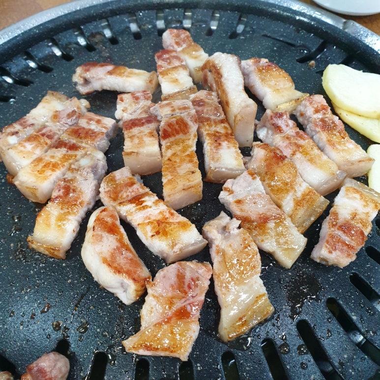 일월산숯불촌 이미지