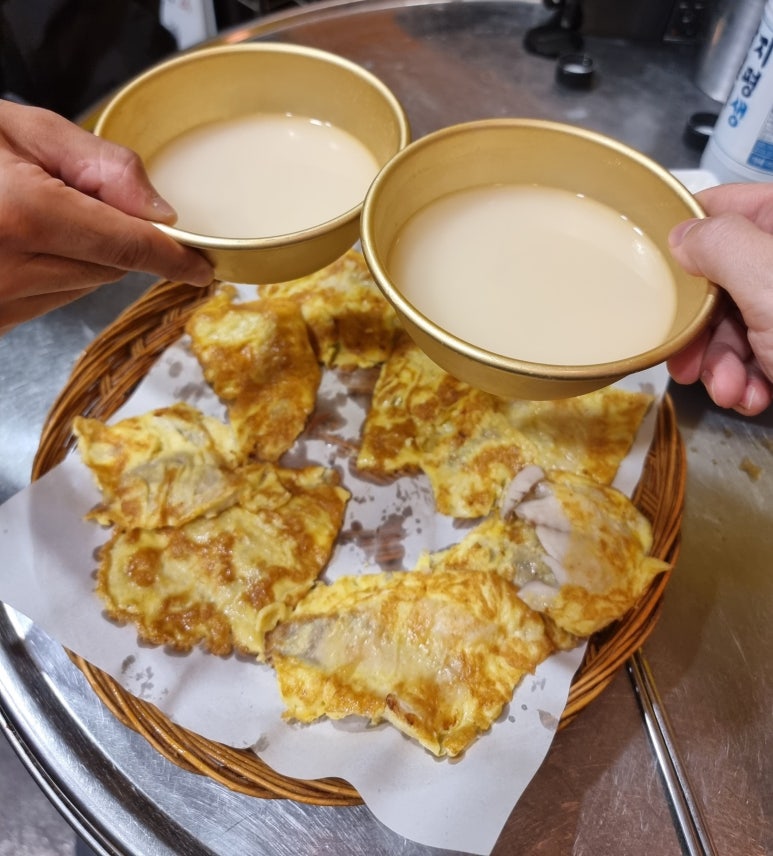 큰집 빈대떡 포차 이미지