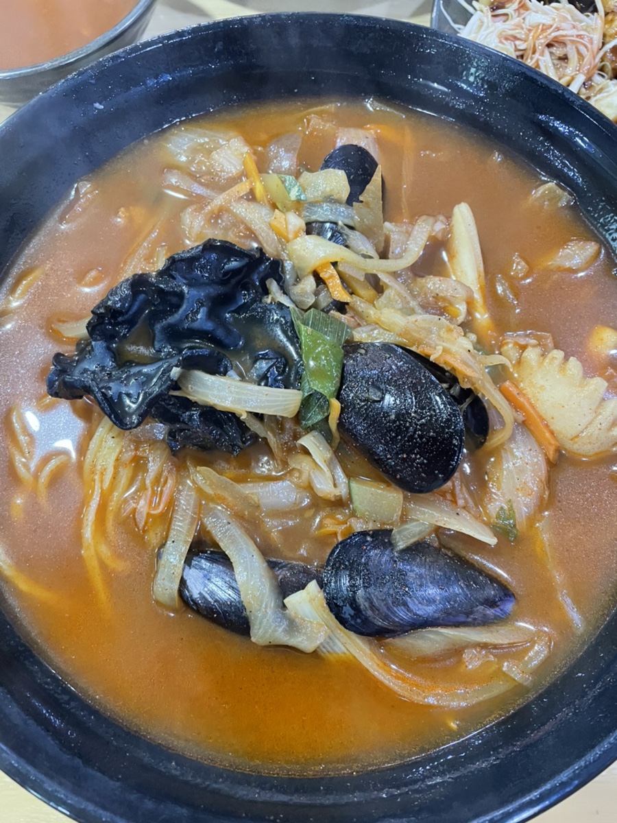 황제쟁반짜장만리향 이미지