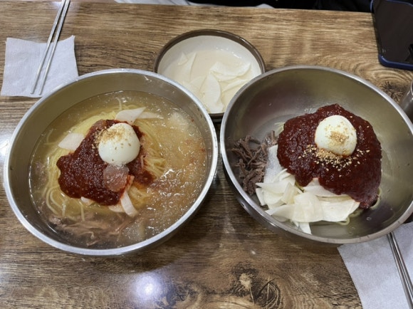 오직밀면 이미지