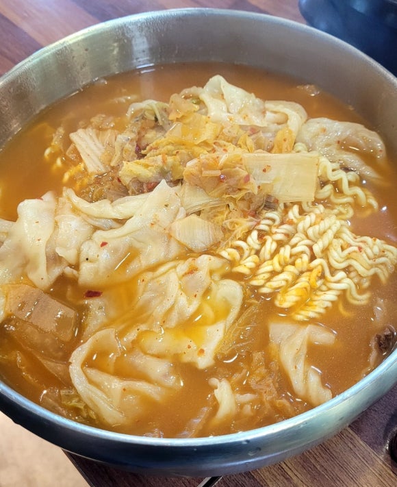 백엄마팥칼국수 이미지