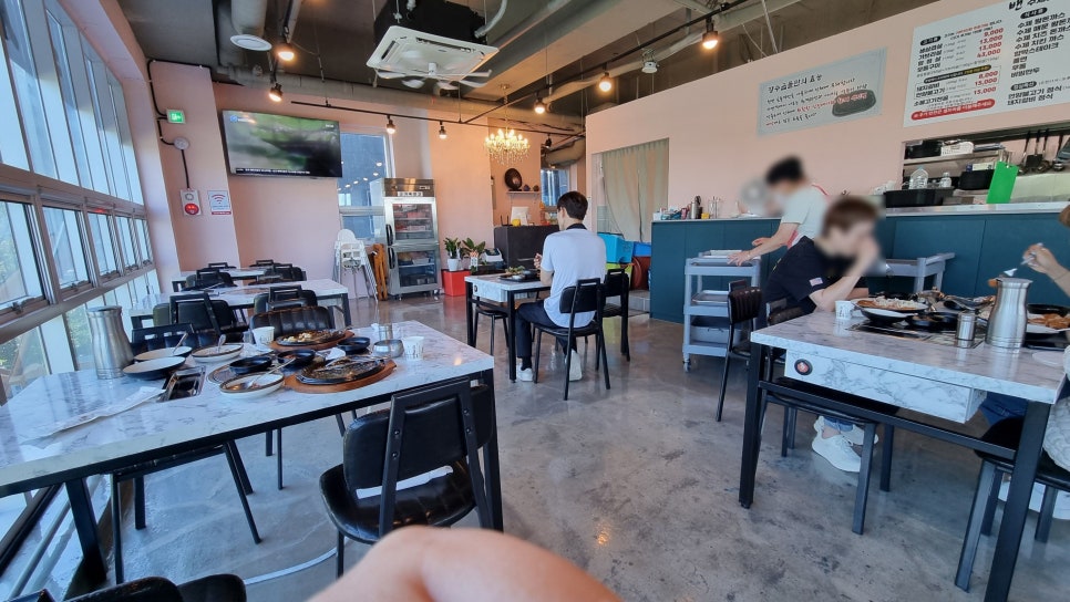 밴 돈까스와삼겹살 이미지