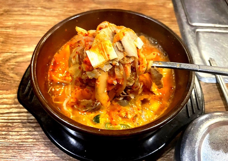 부산 아지매 국밥 신논현역점 이미지