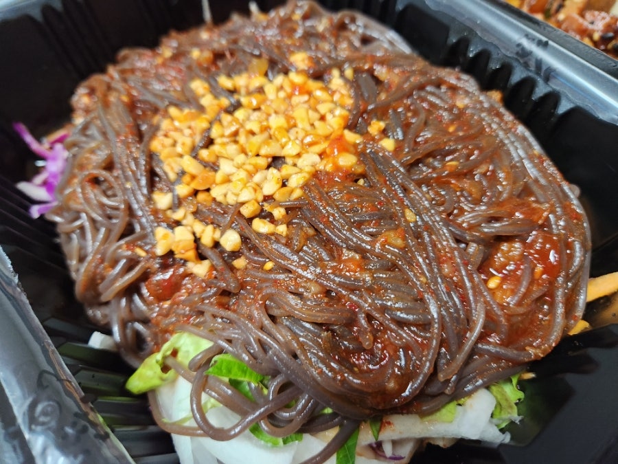 기통찬족발 이미지