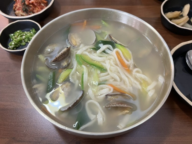 금산해물칼국수 이미지