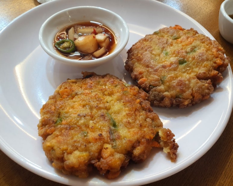 알.고니칼국수 이미지