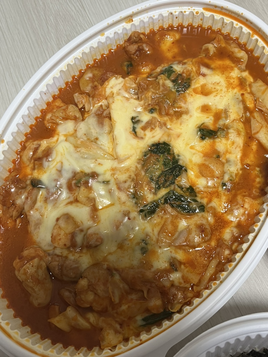 춘천닭갈비vs양푼이김치찌개 이미지