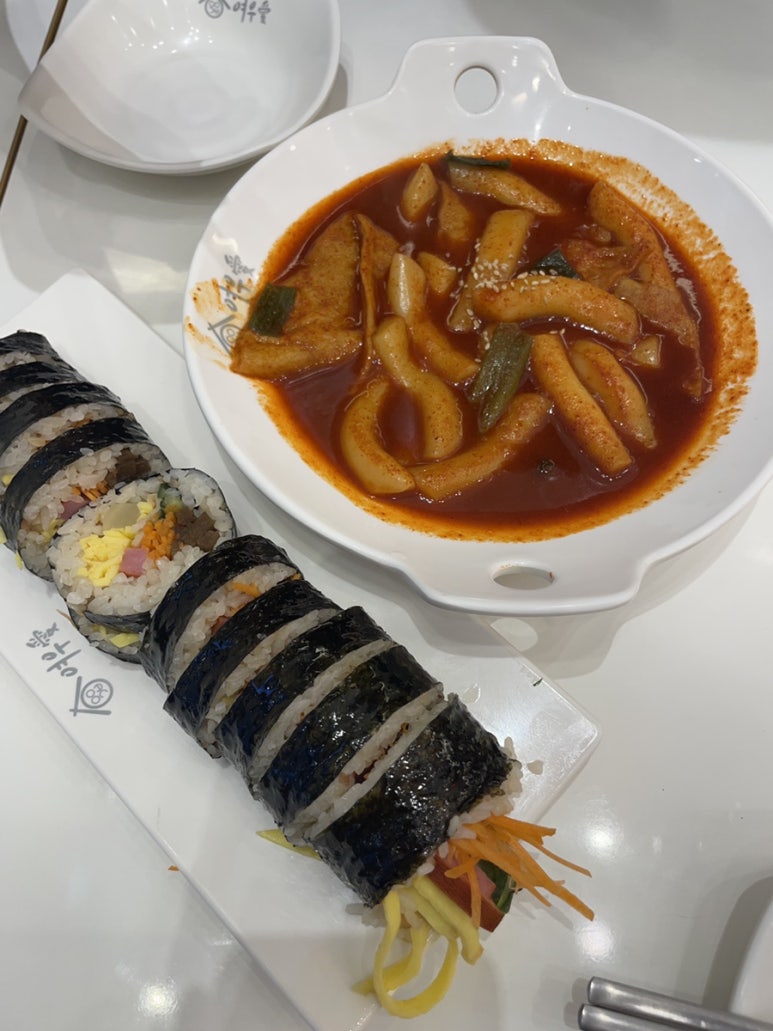 여우애김밥 이미지