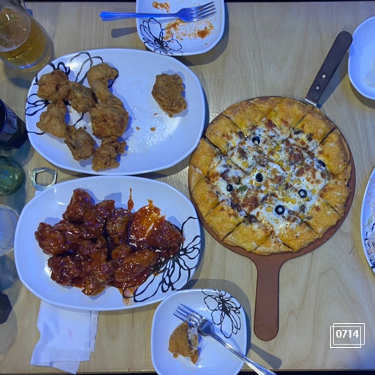겐스빌피자치킨 이미지
