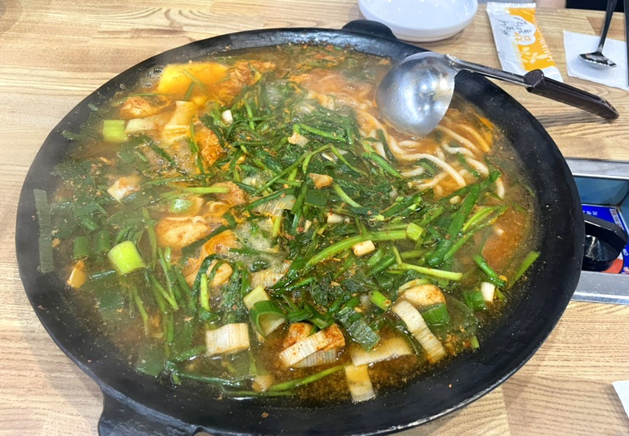 태백솥뚜껑물닭갈비 이미지