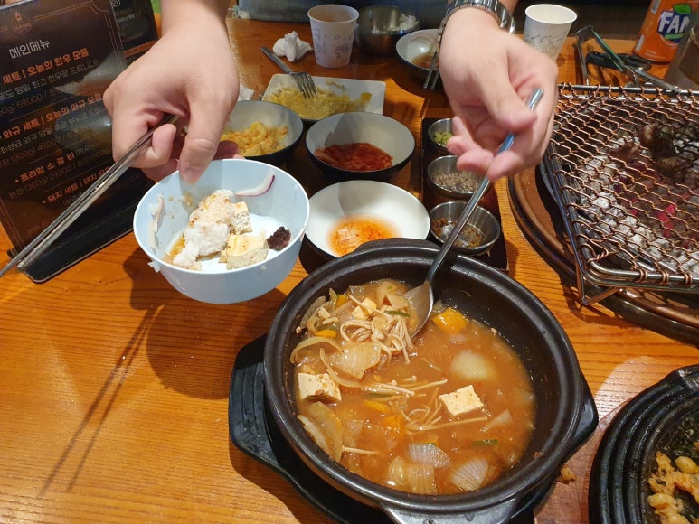 그릴더테라스 동탄본점 이미지
