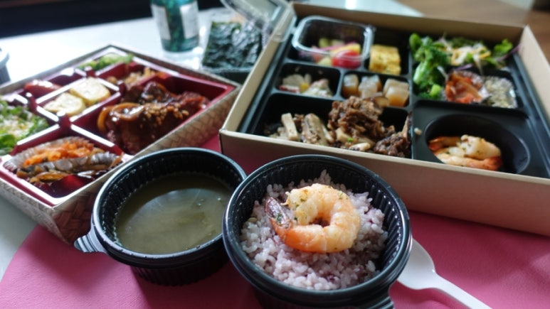 고급도시락백반 이미지