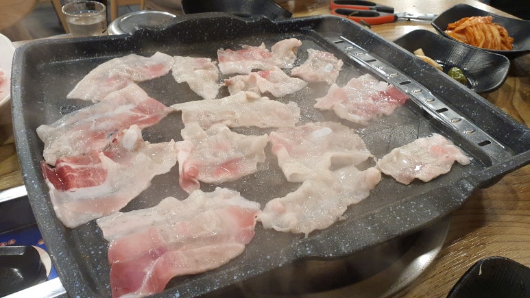 백안전기 이미지