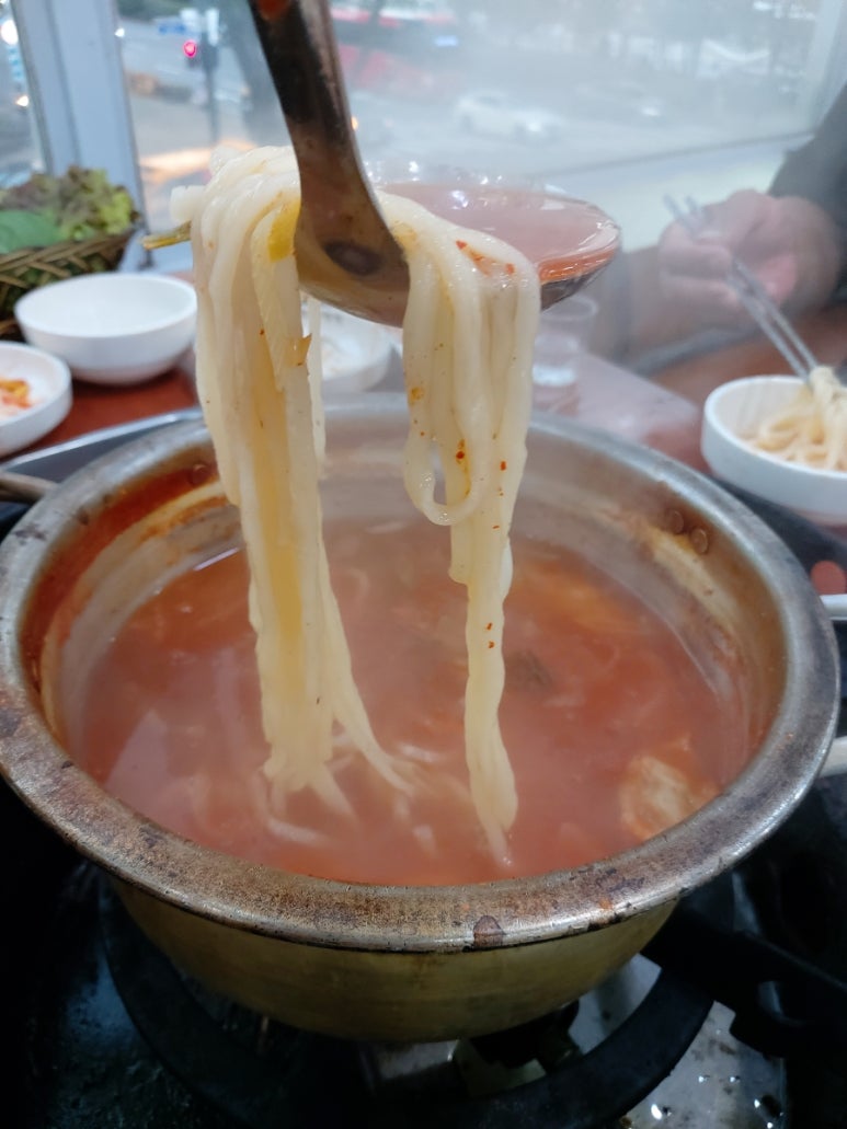 마루솥뚜껑와인삼겹살 이미지