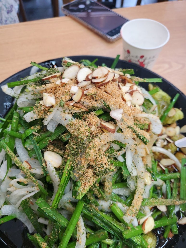 빙빙반점 이미지